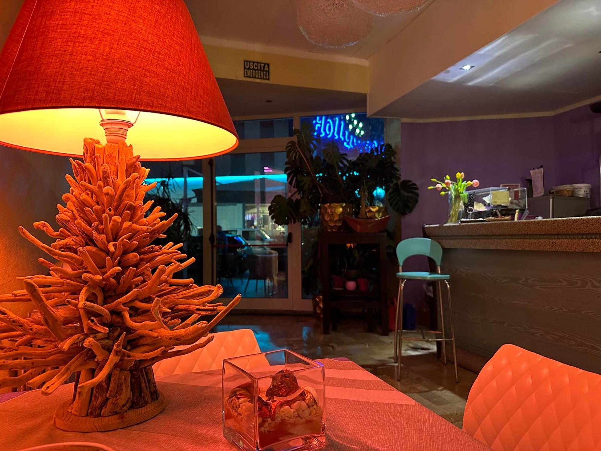 Hotel Julia Llido Degli Estensi Eksteriør billede