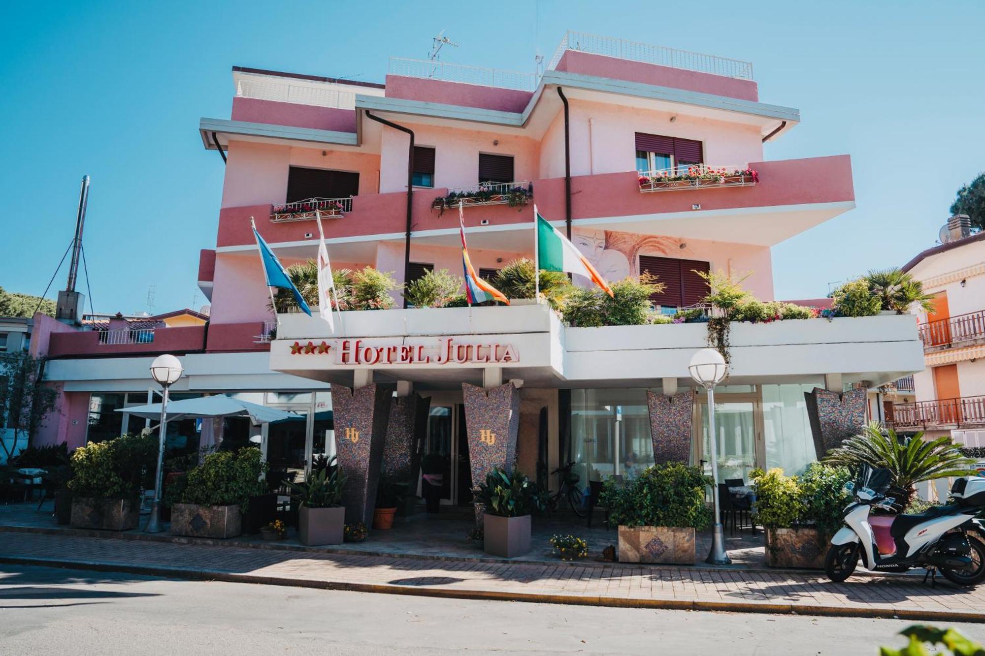 Hotel Julia Llido Degli Estensi Eksteriør billede